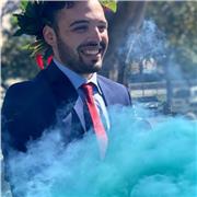 Hai bisogno di un aiuto con i compiti? Io posso aiutarti! Sono laureato in Biologia Applicata e Sperimentale presso Unige. Esperienza decennale nel supporto scolastico ai ragazzi delle medie e delle superiori